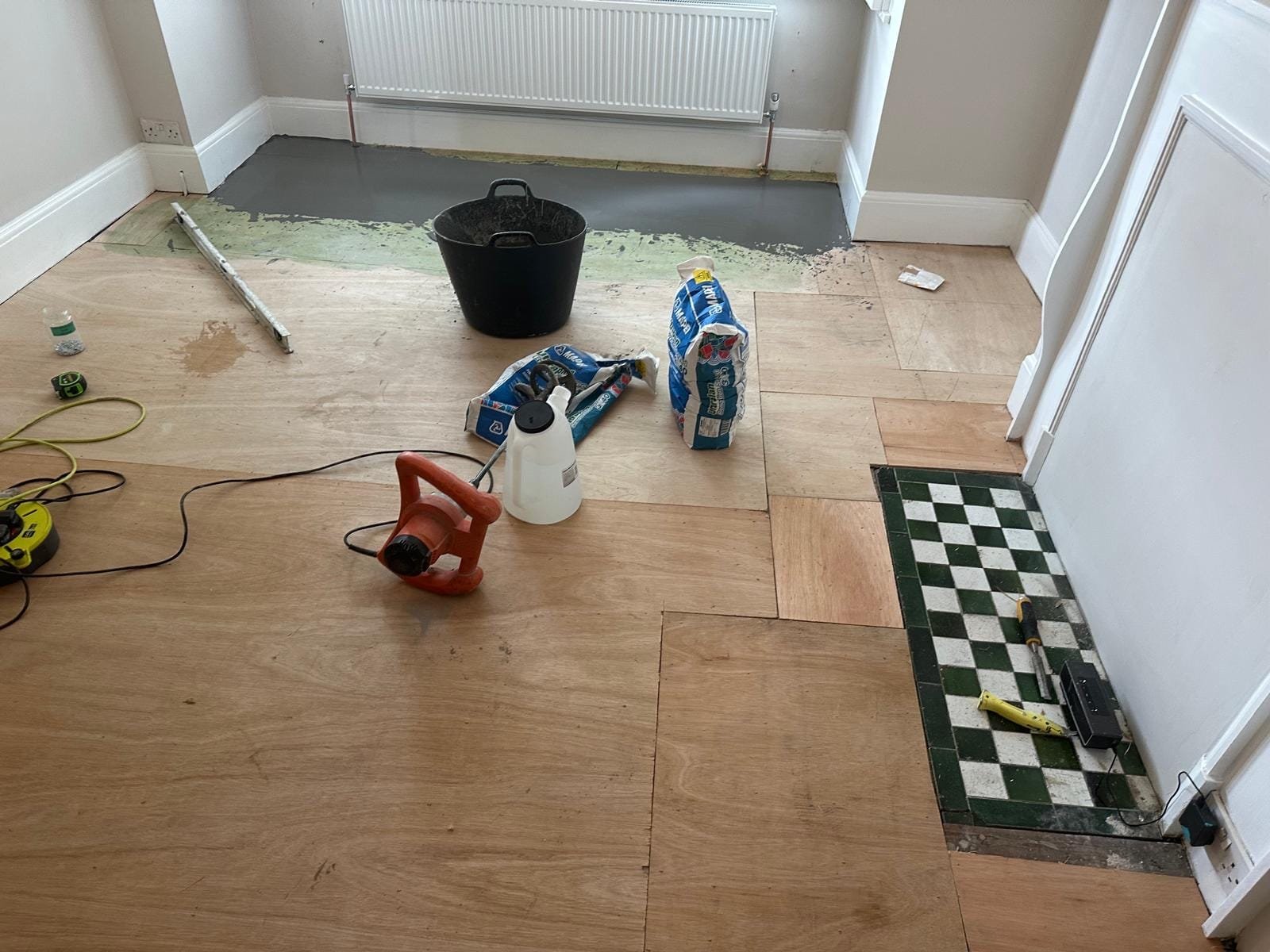New plywood subfloor laid ready for laminate fitting