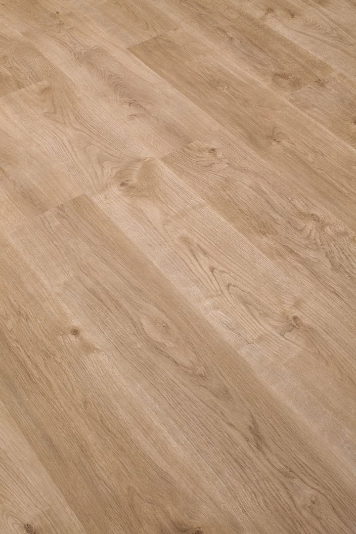 Glamour Oak laminate flooring swatch